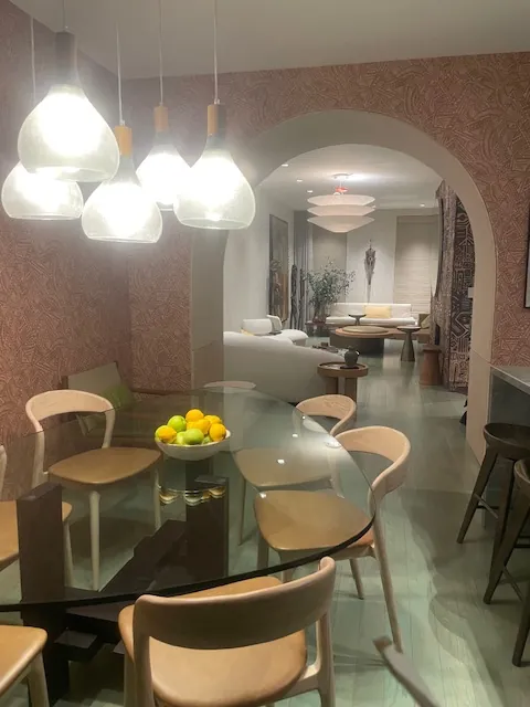 Suite expansion